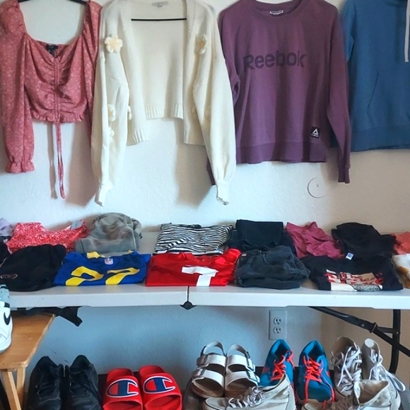 Live Posh Show Notification - Picture 2 of 4